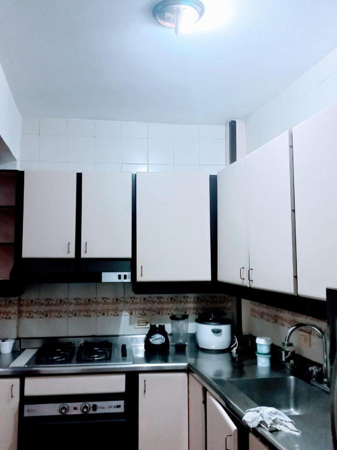Hostel Kumho Home Medellín Buitenkant foto