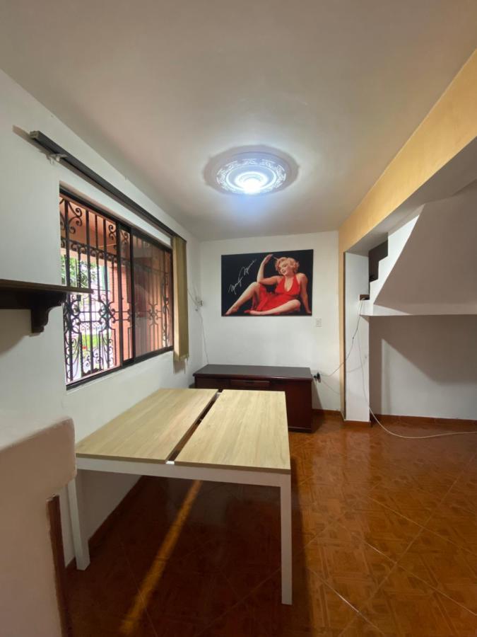 Hostel Kumho Home Medellín Buitenkant foto