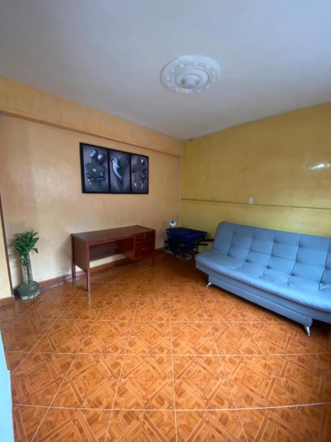 Hostel Kumho Home Medellín Buitenkant foto
