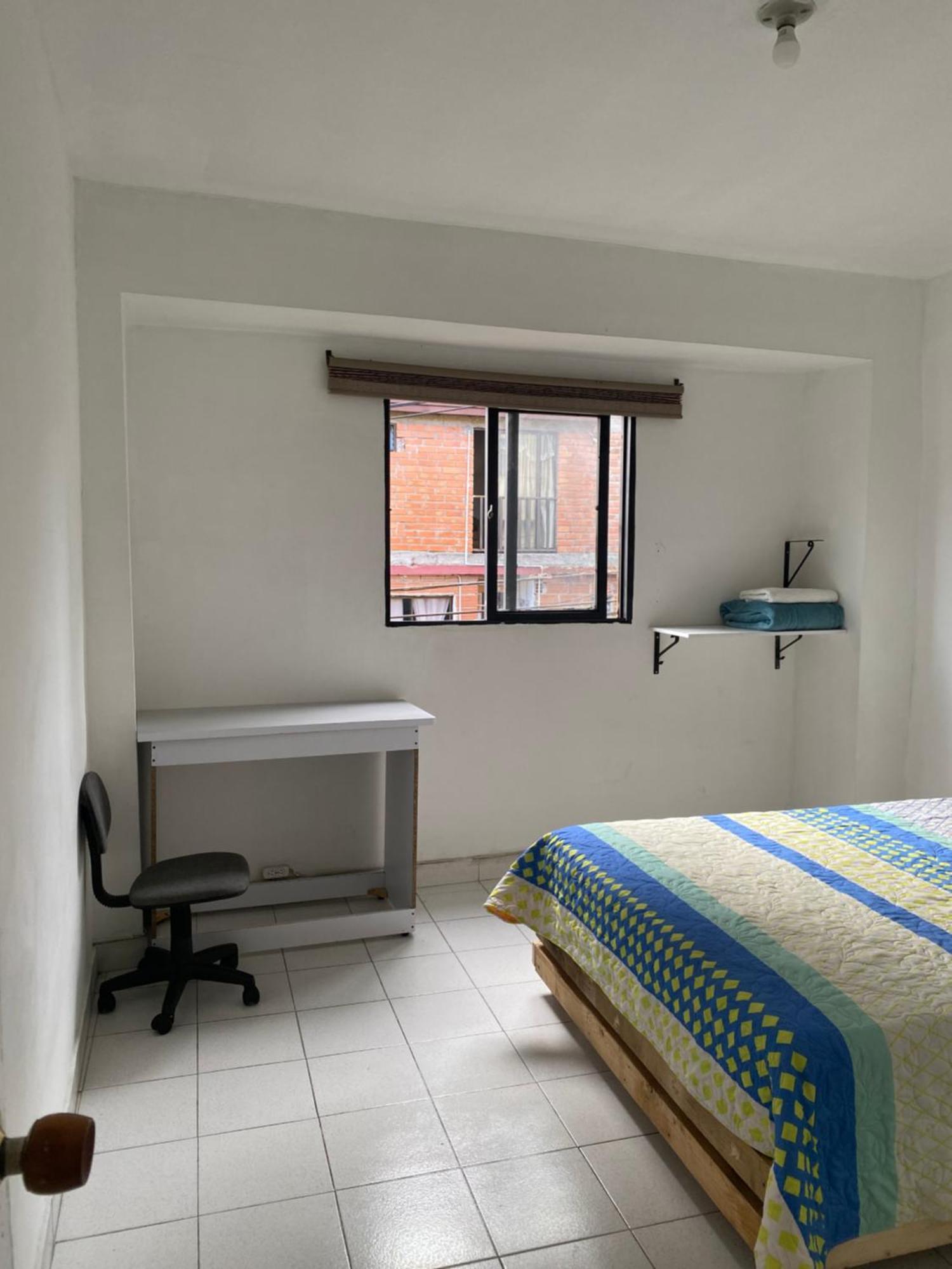 Hostel Kumho Home Medellín Buitenkant foto