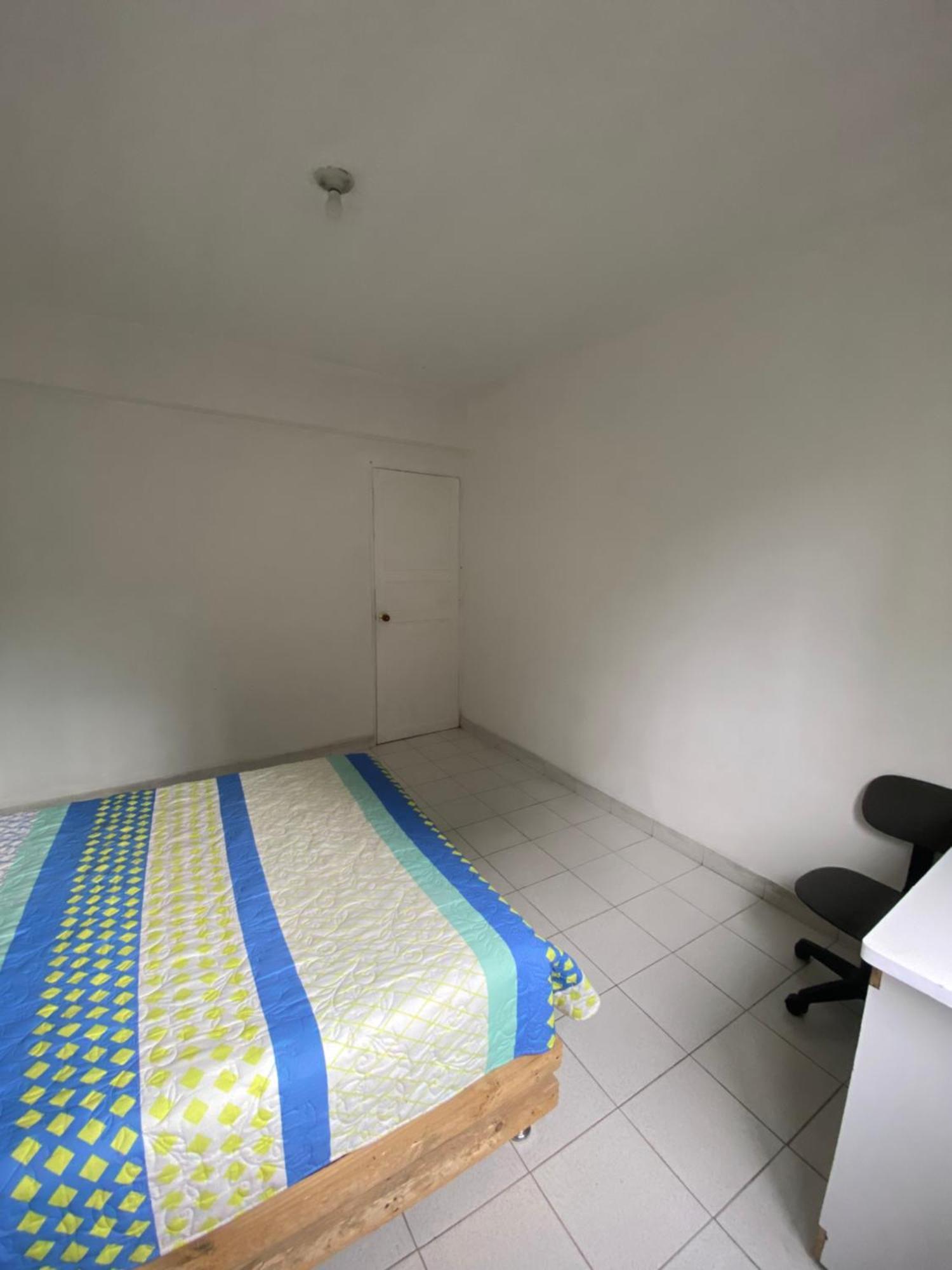 Hostel Kumho Home Medellín Buitenkant foto