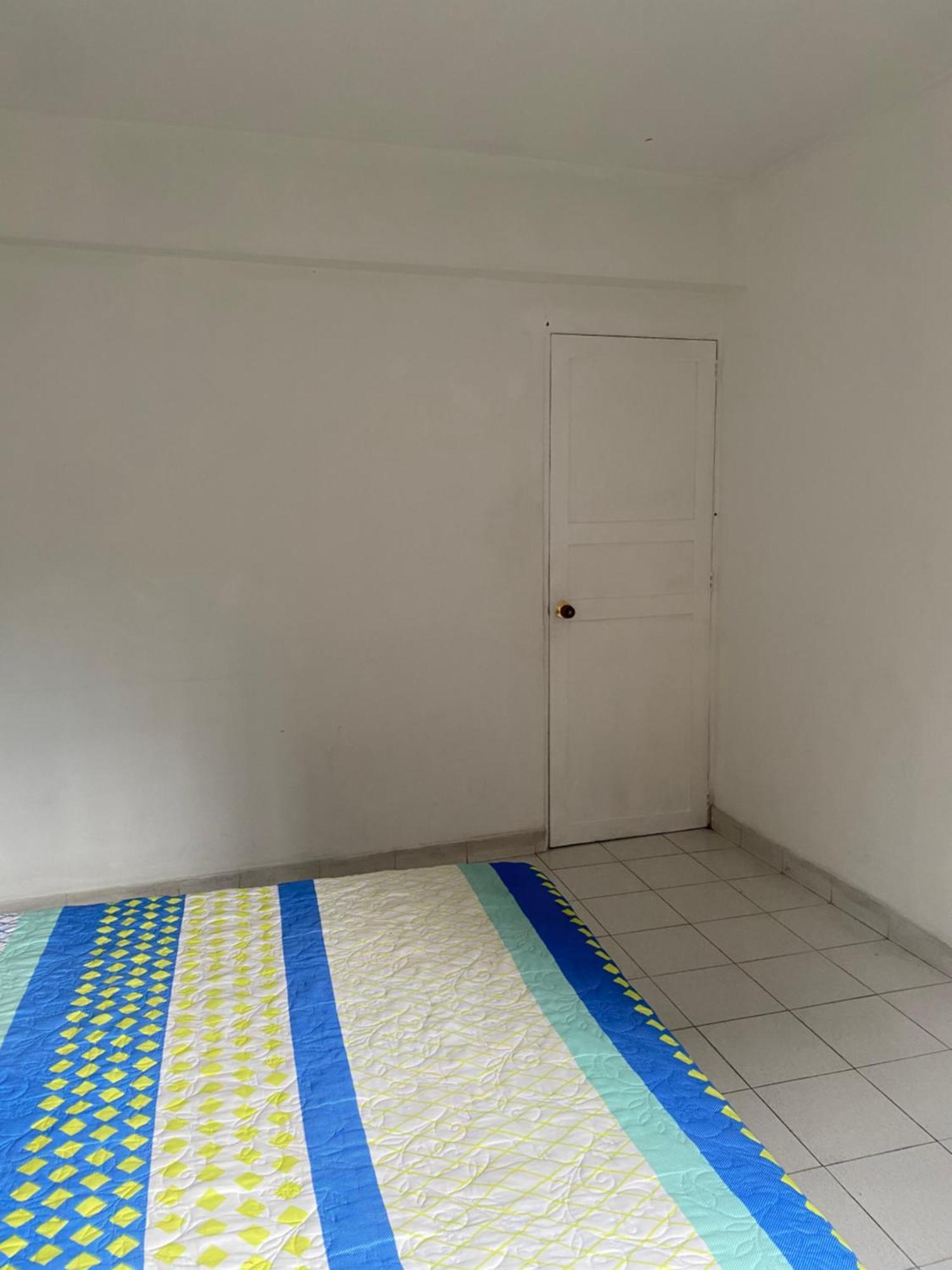 Hostel Kumho Home Medellín Buitenkant foto